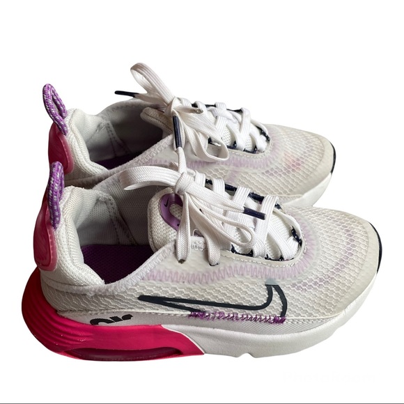 Nike Other - Nike Air Max 2090 Sneaker Pink Girls